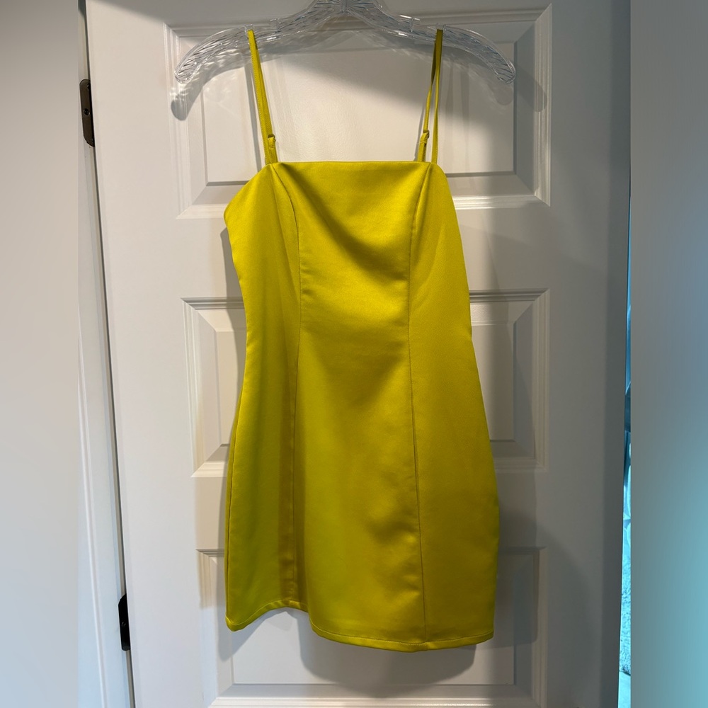 Super down dress. Size xs. Could fit a small